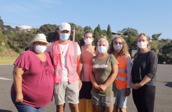 RN_Volunteers-at-the-Raglan-Raugby-RATs-distribution-centre-Margaret-Dillon,-Mike-Edmonds,-Marion-Wright,-Michelle-Levy,-Lisa-Thomson-and-Teresa-Lange- RN_Volunteers-at-the-Raglan-Raugby-RATs-distribution-centre-Margaret-Dillon,-Mike-Edmonds,-Marion-Wright,-Michelle-Levy,-Lisa-Thomson-and-Teresa-Lange-
